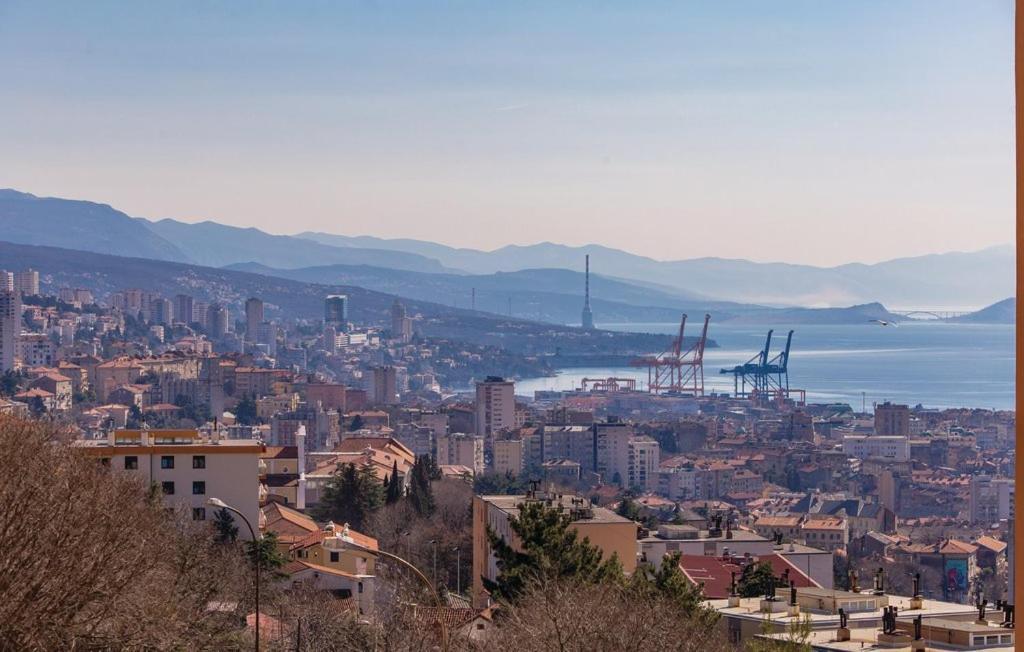 Sunny Apartment In Rijeka Eksteriør bilde